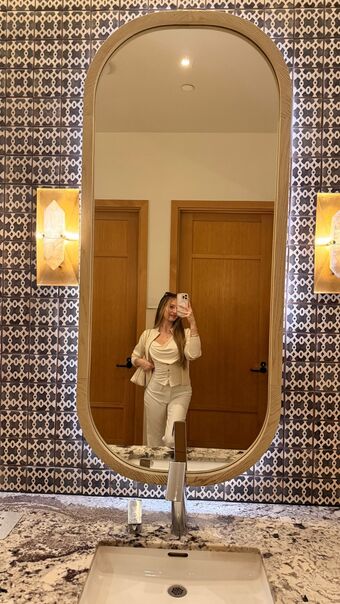 Sophia-diamond Nude Leaks OnlyFans Photo 1097