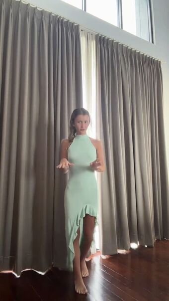 Sophia Sentner Nude Leaks OnlyFans Photo 17