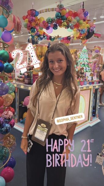 Sophia Sentner Nude Leaks OnlyFans Photo 19