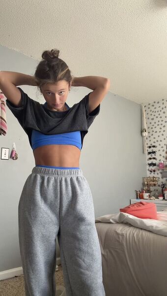 Sophia Sentner Nude Leaks OnlyFans Photo 20