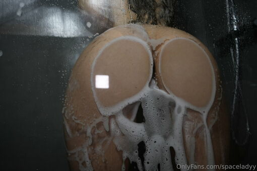 spaceladyy Nude Leaks OnlyFans Photo 2