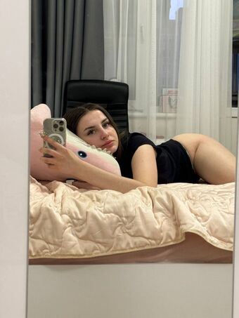 starryscarlet Nude Leaks OnlyFans Photo 9