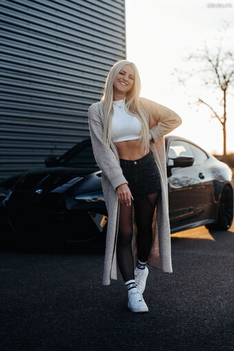 Stefanie Sutton