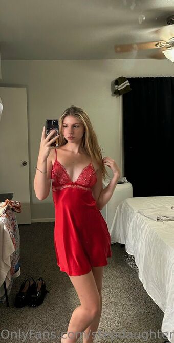 stepdaughter18 Nude Leaks OnlyFans Photo 40
