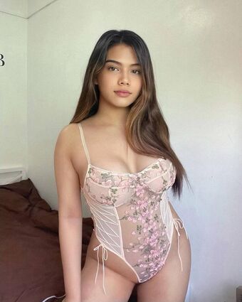 Stephanie Licas Nude Leaks OnlyFans Photo 21