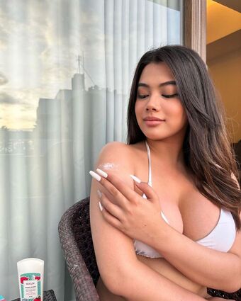 Stephanie Licas Nude Leaks OnlyFans Photo 24