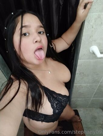 stephany09