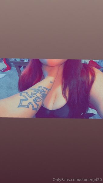 stonerg420 Nude Leaks OnlyFans Photo 17