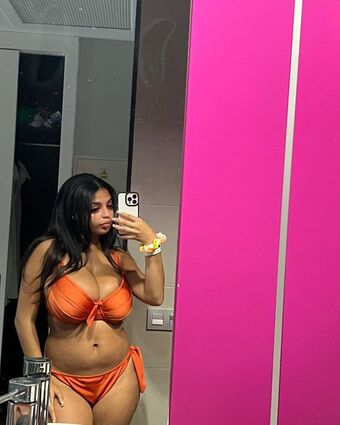 Summer T