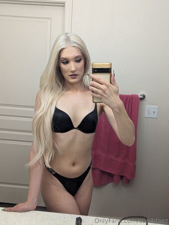 sun4daez Nude Leaks OnlyFans Photo 17