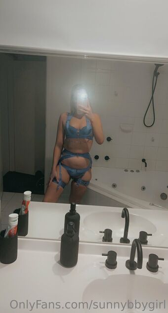 sunnybbygirl Nude Leaks OnlyFans Photo 16