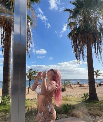 susselea Nude Leaks OnlyFans Photo 14