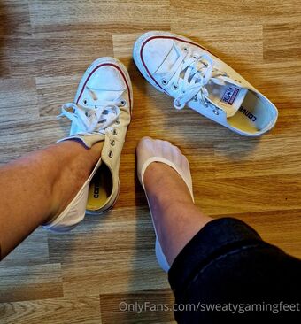 Sweatygamingfeet