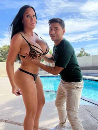 Sybil Stallone Nude Leaks OnlyFans Photo 25