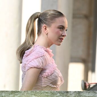 Sydney Sweeney Nude Leaks OnlyFans Photo 2138