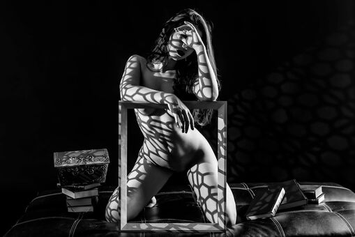 Taleia Model