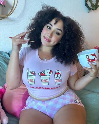 Tana Habibi Nude Leaks OnlyFans Photo 3