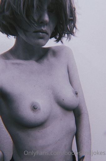 Tanya Kommunar Nude Leaks OnlyFans Photo 8