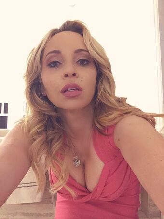 Tara Strong Nude Leaks OnlyFans Photo 9