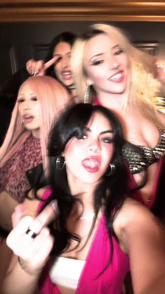 Tara Yummy Nude Leaks OnlyFans Photo 331