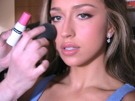 Tate McRae Nude Leaks OnlyFans Photo 1220