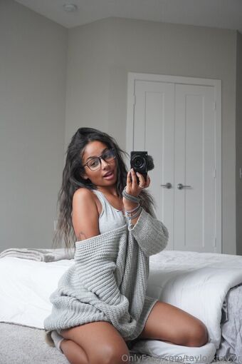 taylorxtaylor Nude Leaks OnlyFans Photo 21