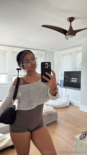 taylorxtaylor Nude Leaks OnlyFans Photo 23