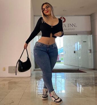 Thaily Delgado Nude Leaks OnlyFans Photo 7