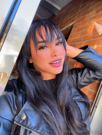 thainaaccio Nude Leaks OnlyFans Photo 17