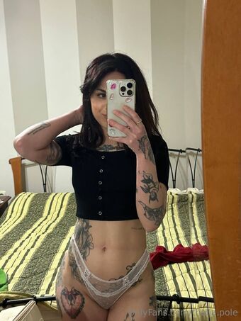 thalia.pole Nude Leaks OnlyFans Photo 17