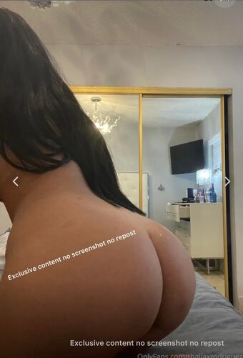 Thalia Rodriguez Nude Leaks OnlyFans Photo 24