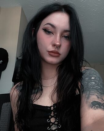 thatwolfbaby Nude Leaks OnlyFans Photo 1
