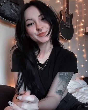 thatwolfbaby Nude Leaks OnlyFans Photo 8