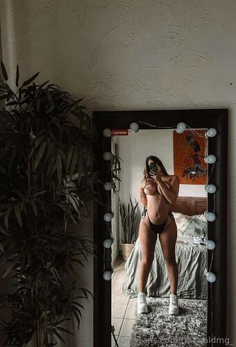 The Real Nude Leaks OnlyFans Photo 37