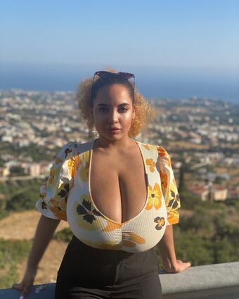 Thegirlinred0 Nude Leaks OnlyFans Photo 106