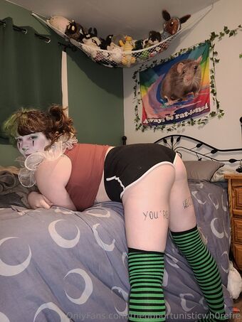 theopportunisticwh0refre