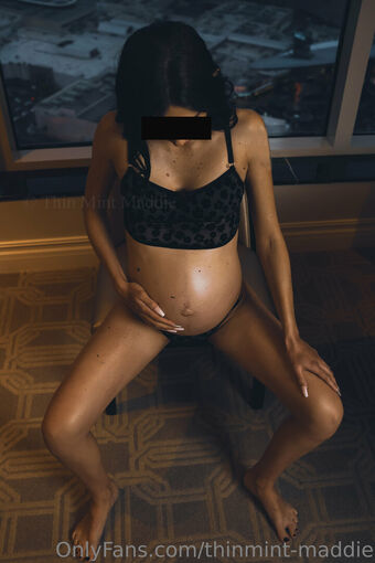 thinmint-maddie Nude Leaks OnlyFans Photo 2
