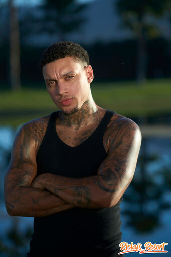 Thuggers World