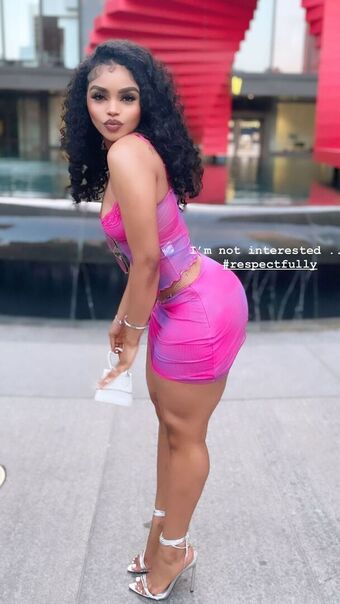 Thurriaa Nude Leaks OnlyFans Photo 21