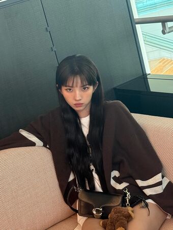 tiny.pretty.j