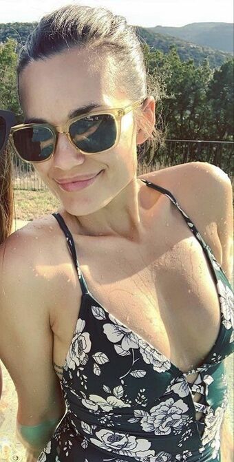 Torrey DeVitto