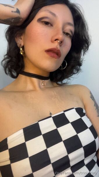 trini_triny Nude Leaks OnlyFans Photo 24