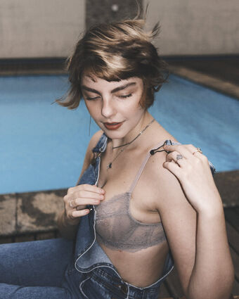 Triz Pariz Nude Leaks OnlyFans Photo 24