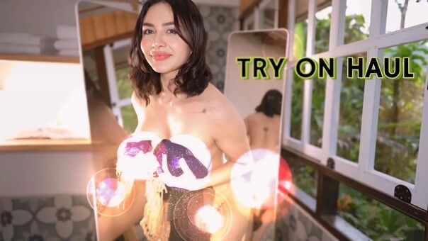Tryonhaul Nude Leaks OnlyFans Photo 2