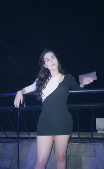 TS Yasmin Bianchi Nude Leaks OnlyFans Photo 1