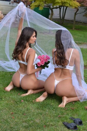 twins_double_pleasure Nude Leaks OnlyFans Photo 17