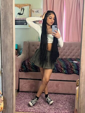 Tyvianaaa