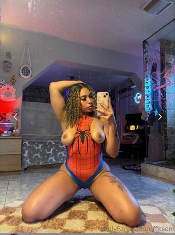 Uffemily Nude Leaks OnlyFans Photo 12