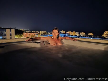 UKMistressRose