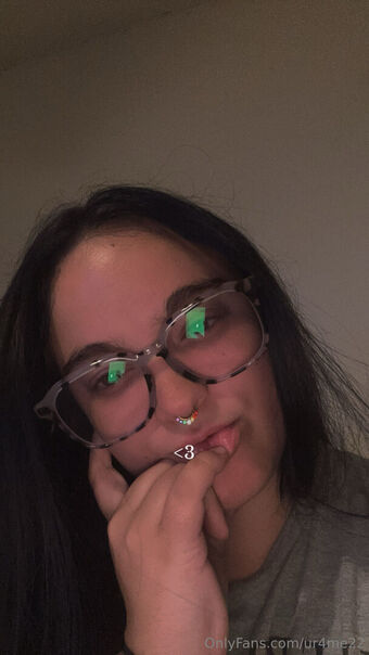 ur4me22 Nude Leaks OnlyFans Photo 21
